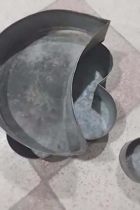 قالب کیک جنس عالی قدیمی|ظروف پختوپز|اصفهان, ارغوانیه|دیوار