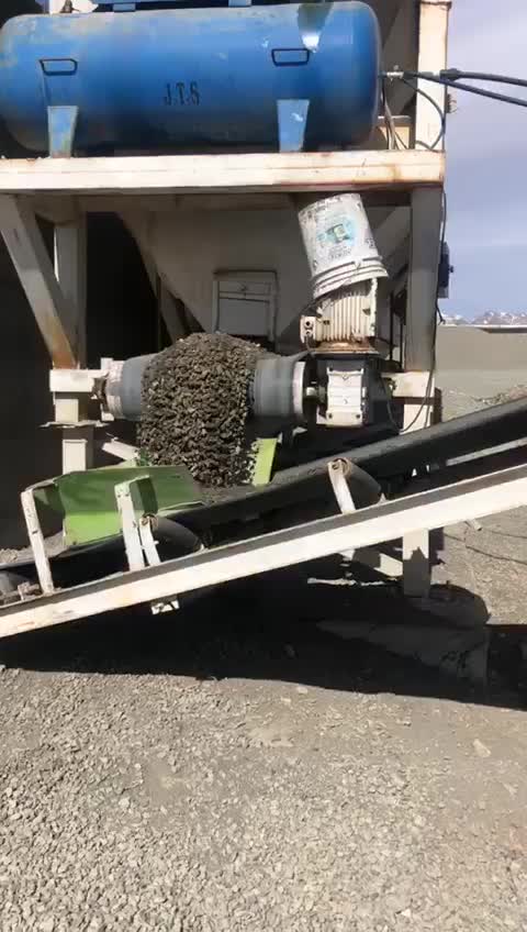 فروش بچینگ بتن ۵ متری خشک|ماشین‌آلات صنعتی|تربت‌حیدریه, بالا ولایت|دیوار