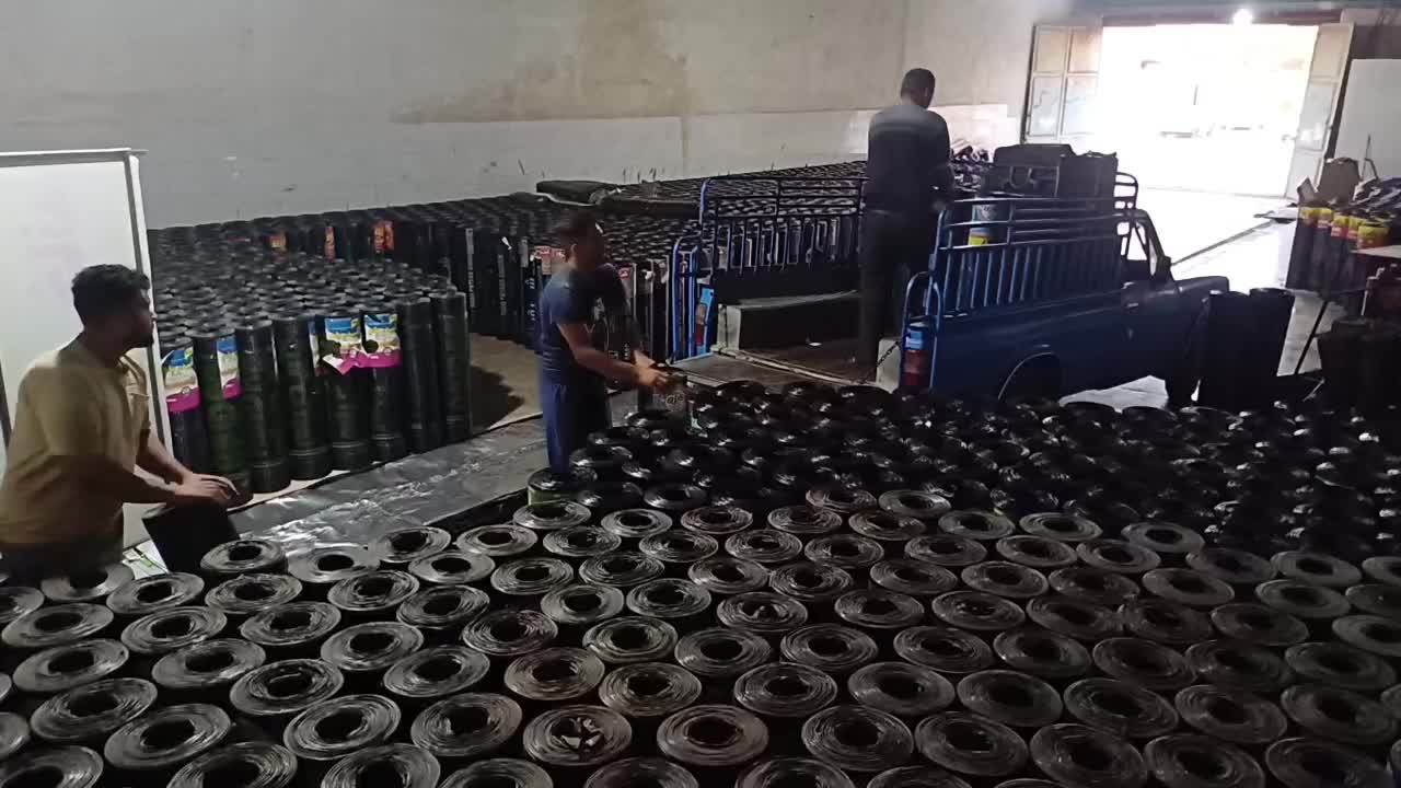 استخدام ۲نفر کارگر انبار ایزوگام|استخدام حمل و نقل|اهواز, سلیم آباد(سه راه خرمشهر)|دیوار