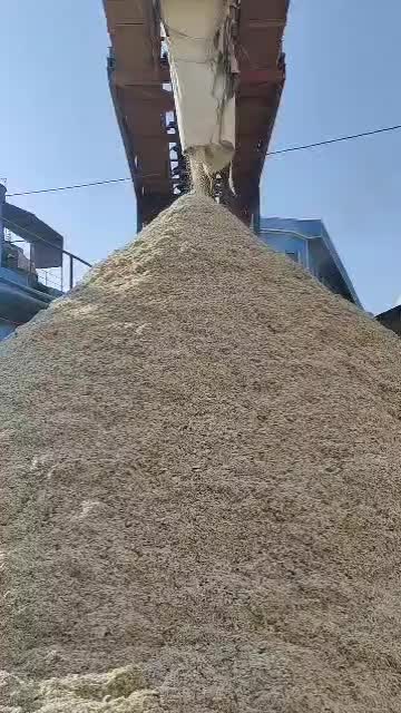 تفاله چغندر و ذرت علوفه دان دار|لوازم جانبی حیوانات|بیلوار, |دیوار