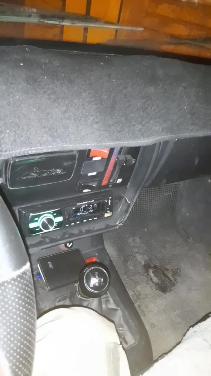 پیکان وانت مدل ۹۳ معاوضه با نیسان ۸۷|خودرو سواری و وانت|رامند, |دیوار