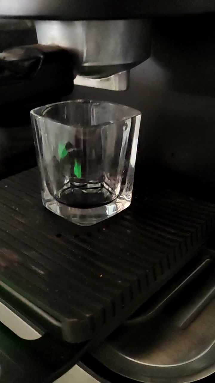 قهوه ساز مکسی Mexxi EXPO-DG همان نوا 137 کمیابه|سماور، چایساز، قهوهساز|بوشهر, |دیوار