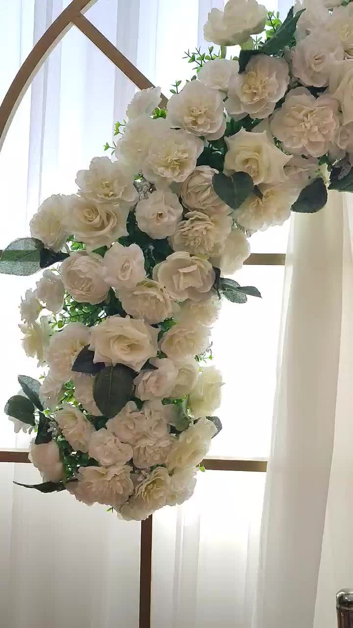 گل آرایی مصنوعی دیزاین یلدا شب چله نامزدی بله برون|خدمات پذیرایی، مراسم|مشهد, سجاد شهر|دیوار