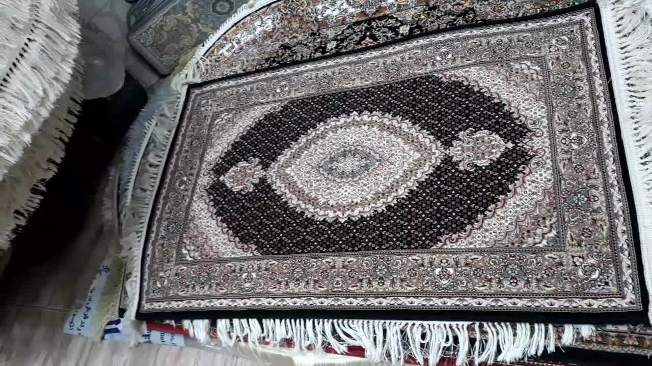 فرش،آشپزخانه ماهی اصیل۱۰۰۰شانهمتر ۱×۱/۵سایز|فرش|تبریز, |دیوار