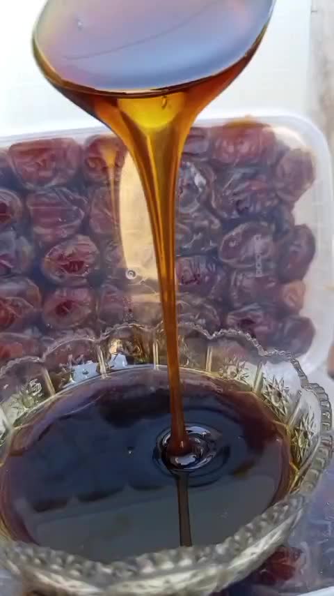 خرمای برحی  و شیره ی خرما|خوردنی و آشامیدنی|قم, شهرک مهدیه|دیوار