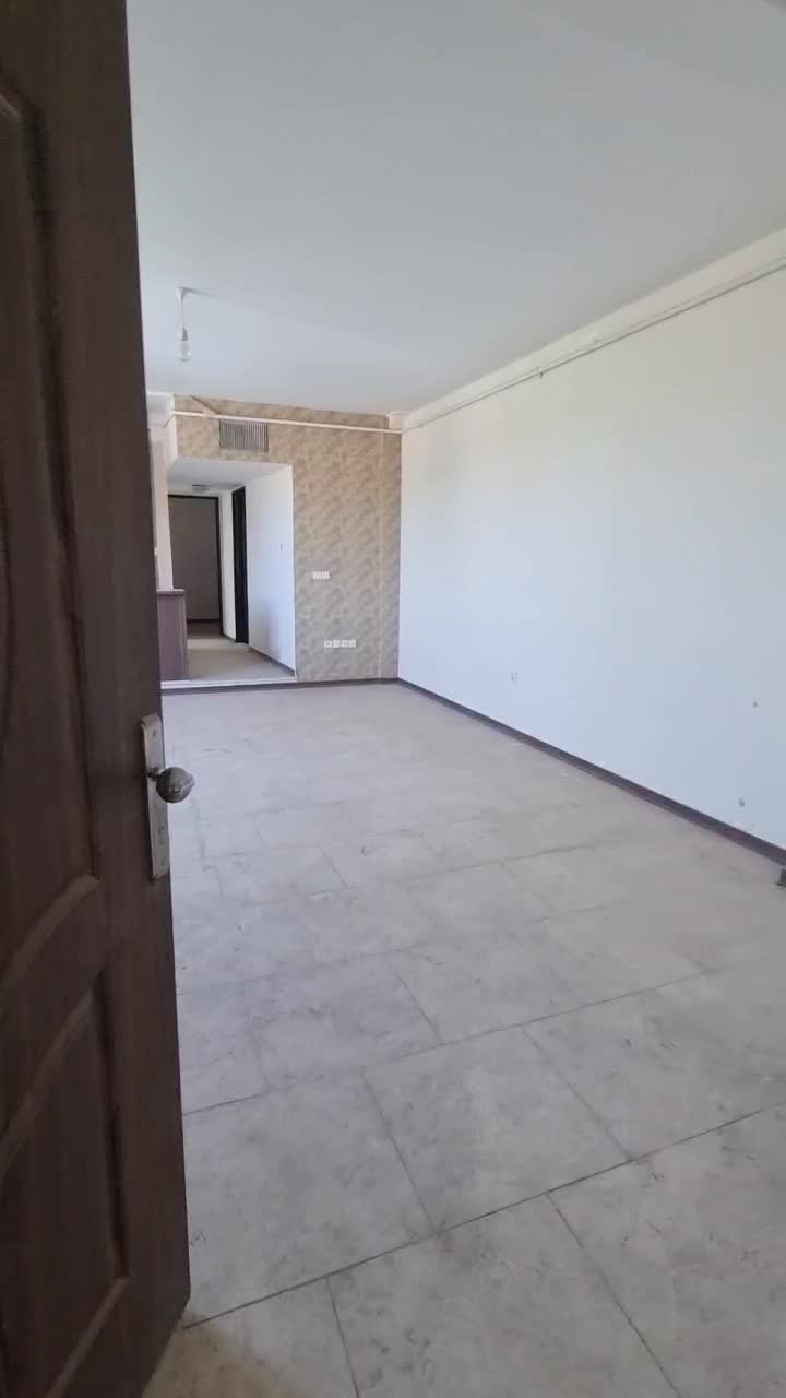 ملک تجاری به همراه یک واحد مسکونی و زیرزمین|فروش مغازه و غرفه|رفسنجان, |دیوار