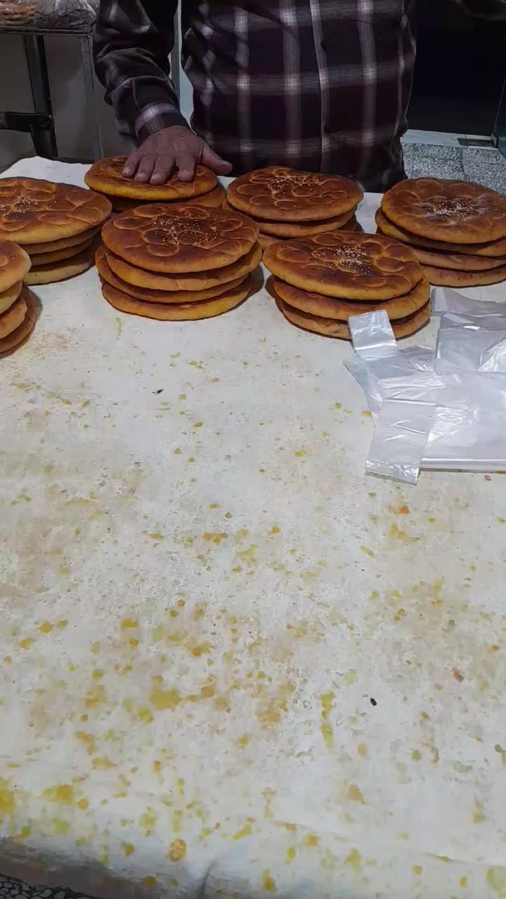 رب خانگی ورشته فطیرتبریز|خوردنی و آشامیدنی|کرج, کمال‌شهر|دیوار