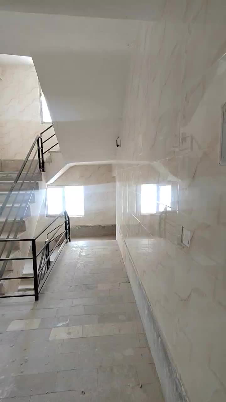 فاز 8 کلید خام /طبقه اول تراس بزرگ/ مشاعات سرامیک|فروش آپارتمان|پردیس, فاز ۸|دیوار