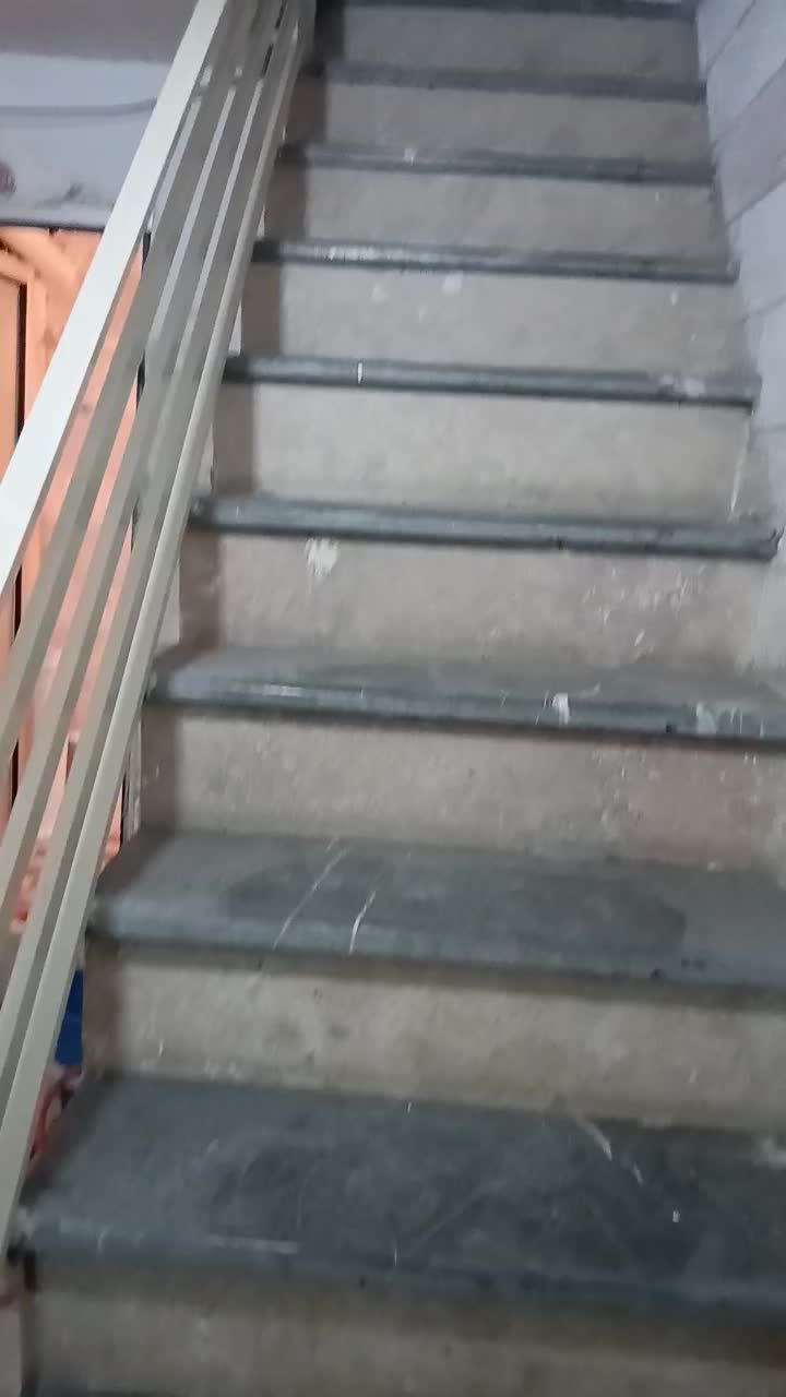 ۸۰متر زیر همکف مناسب انباری یا تولیدی|اجارهٔ دفتر کار، اتاق اداری، مطب|تهران, سلیمانی|دیوار