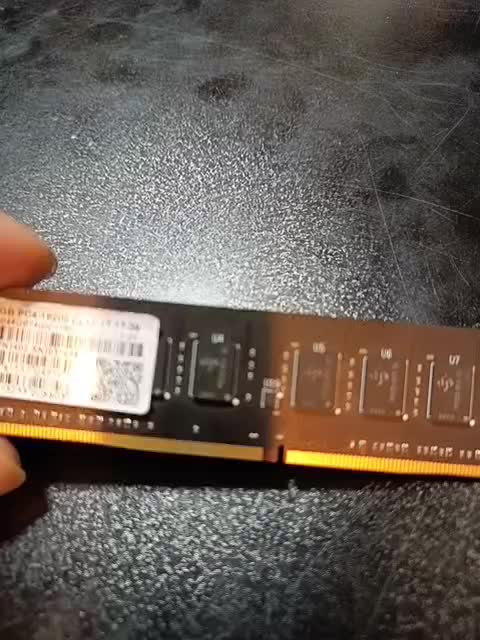 رم ۴ و ۸ ddr4|قطعات و لوازم جانبی رایانه|کرج, حصارک پایین|دیوار