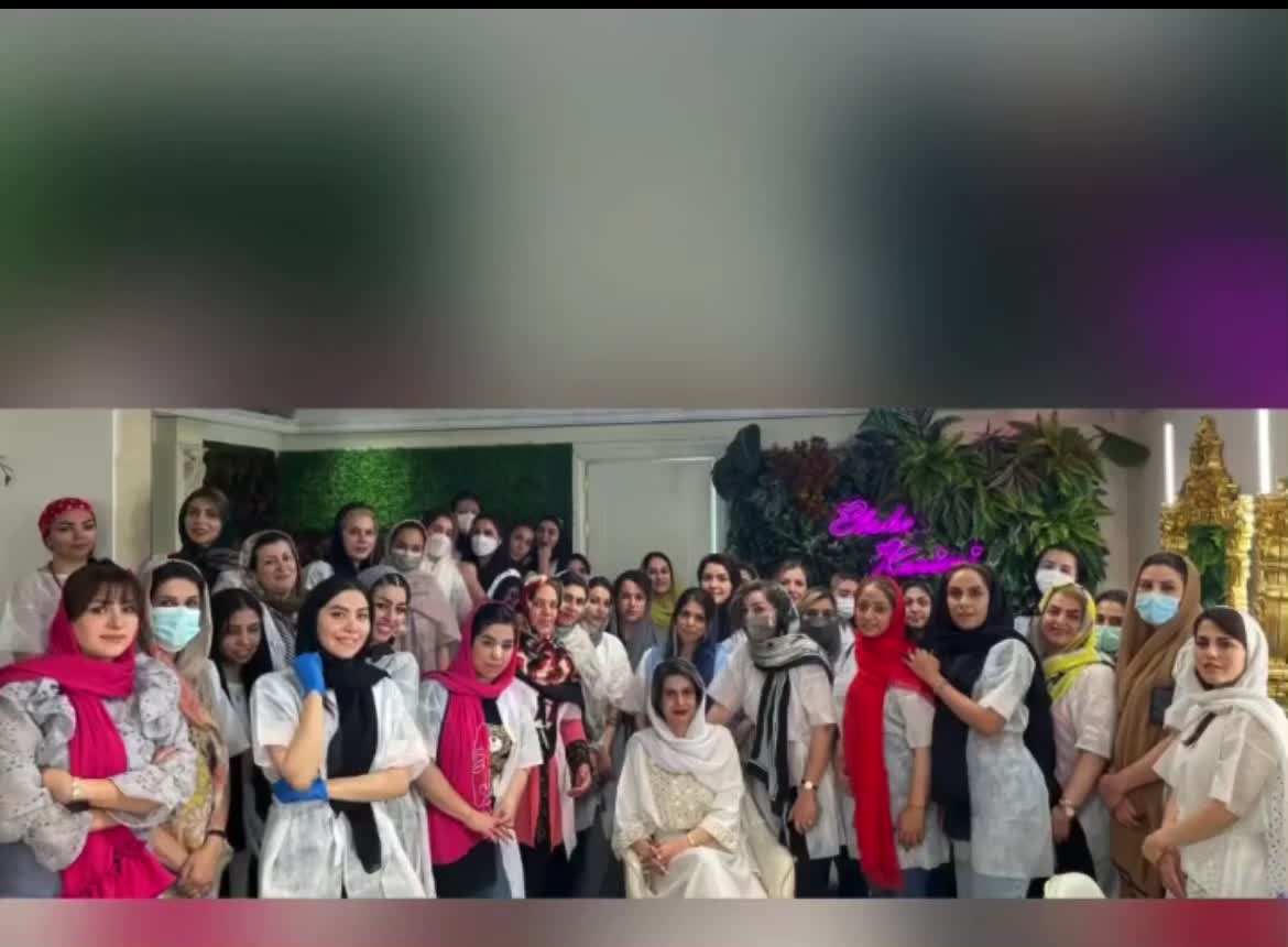 آموزش میکاپ شینیون رنگ و مش کوتاهی مژه ناخن کراتین|خدمات زیبایی و سلامت|تهران, الهیه|دیوار
