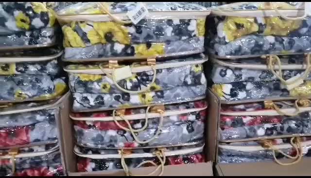نمایندگی پتو قلبی درجه یک در برازجان|رختخواب، بالش، پتو|برازجان, |دیوار