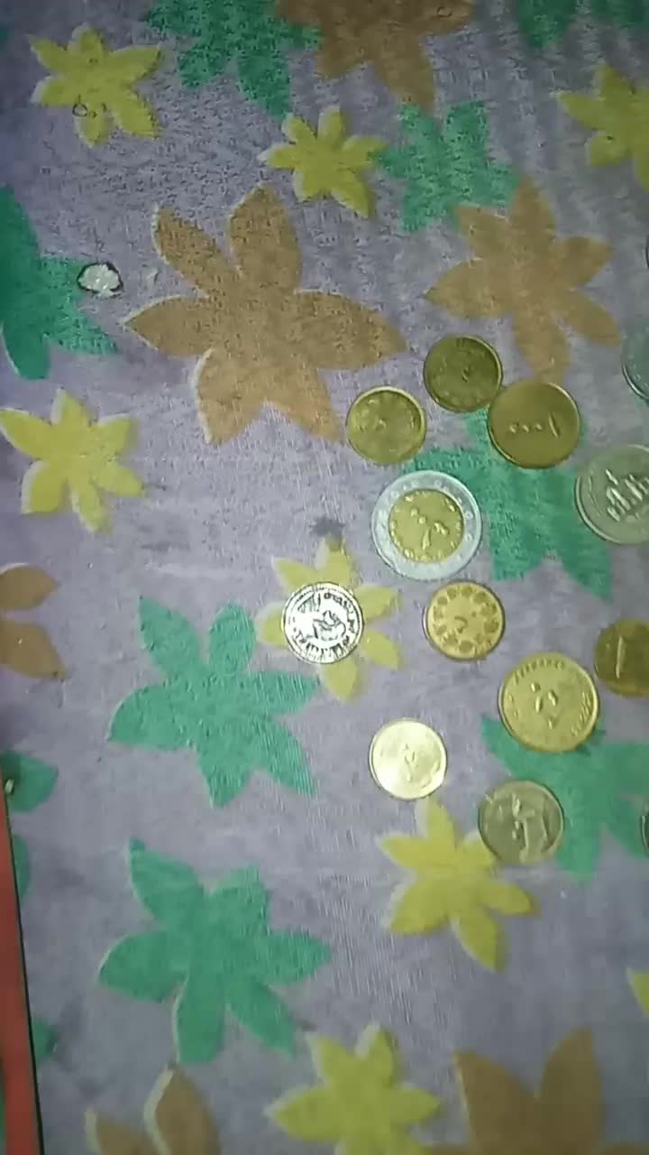 سکه قدیمی پهلوی  و یک عدد الماس اسیاب هم هست|جواهرات|جاجرود, |دیوار