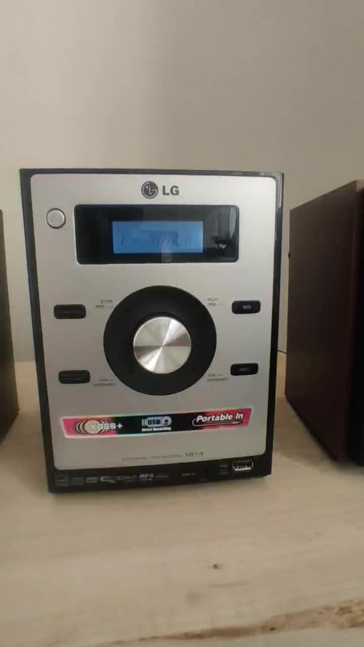 LG XB14 میکرو هایفای مینیاتوری و قدرتمند|سیستم صوتی خانگی|تهران, آزادشهر|دیوار