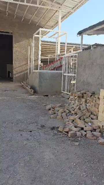 دامداری و زمین زراعی|فروش دفتر صنعتی، کشاورزی، تجاری|زاویه, |دیوار