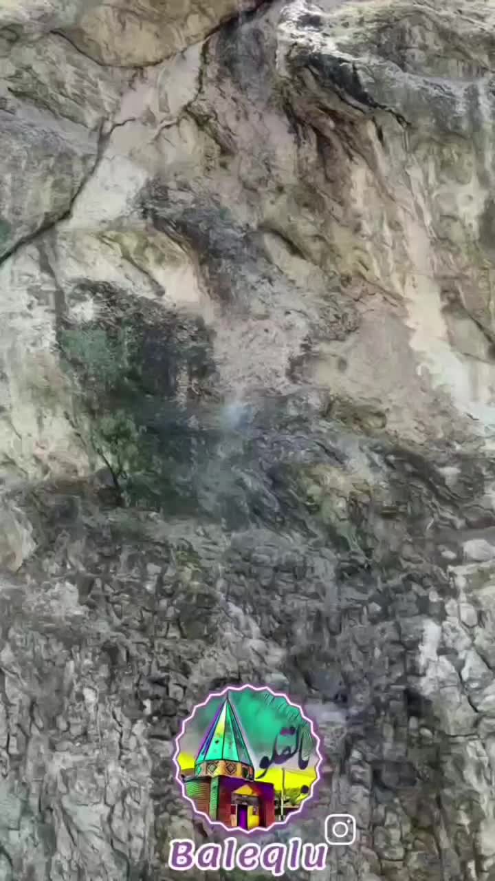 خانه ویلایی 400متری واقع درروستای بالقلو|فروش خانه و ویلا|نوبران, |دیوار