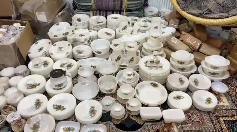 سرویس چینی سیب و گلابی فرانسوی اصل|ظروف سرو و پذیرایی|یزد, |دیوار