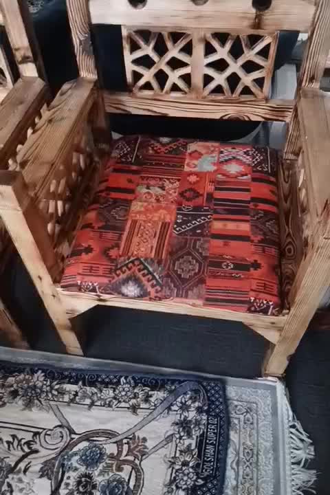 مبل سنتی ۴ نفره گره ای|مبلمان خانگی و میز عسلی|ملایر, |دیوار