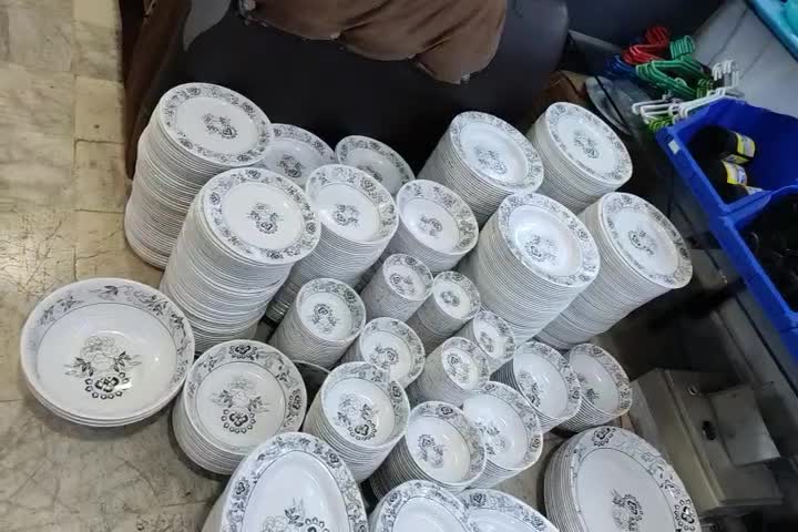 کاسه بشقاب ظروف ملامین دیس کارخونه به خونه|ظروف سرو و پذیرایی|اصفهان, قائمیه|دیوار