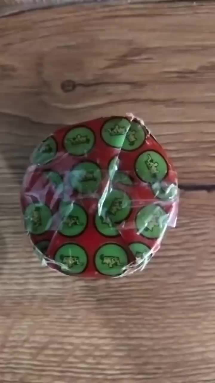 پماد ویسکی اصلی قدیمی|کلکسیون اشیاء عتیقه|شهرکرد, |دیوار