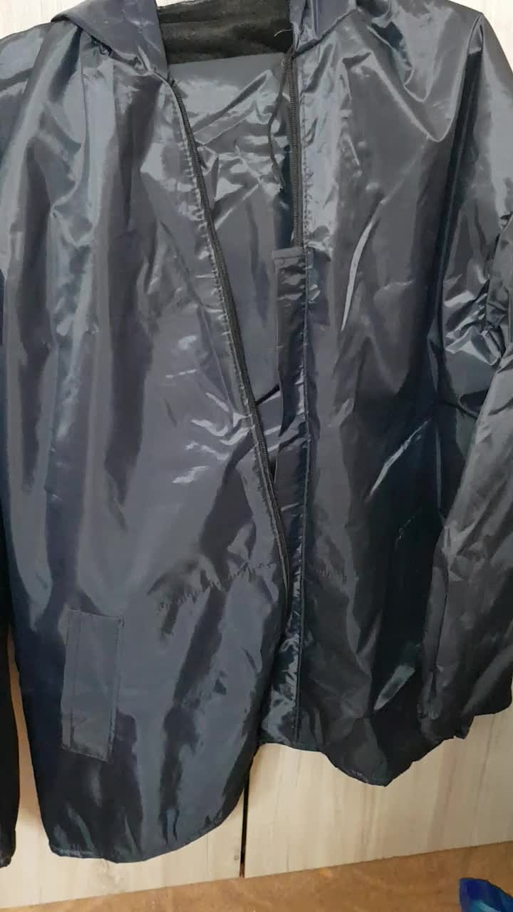 لباس بارانی نو|لباس|لنگرود, |دیوار