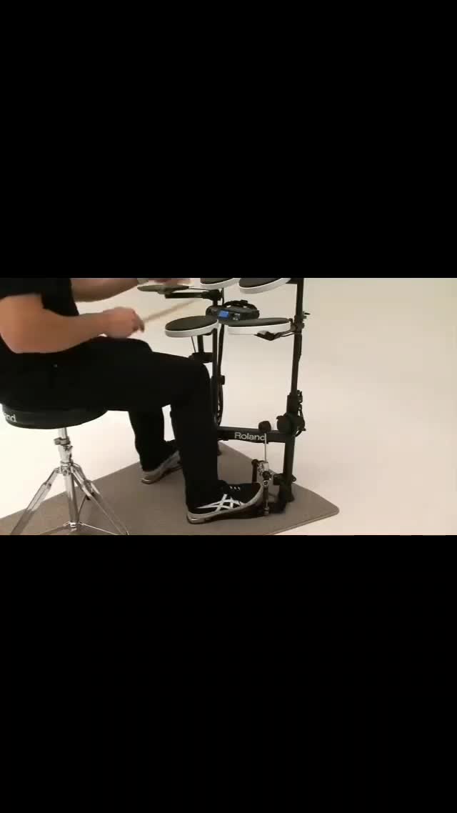 درام الکترونیک/ویدرام Rolan td-4 مشابه آکبند|درام و پرکاشن|تهران, جمهوری|دیوار