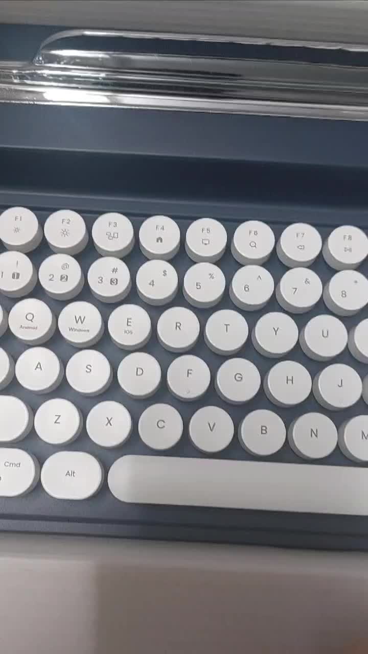 کیبورد بی سیم اکتو نوستالژیک|لوازم جانبی موبایل و تبلت|قم, مصلاء|دیوار