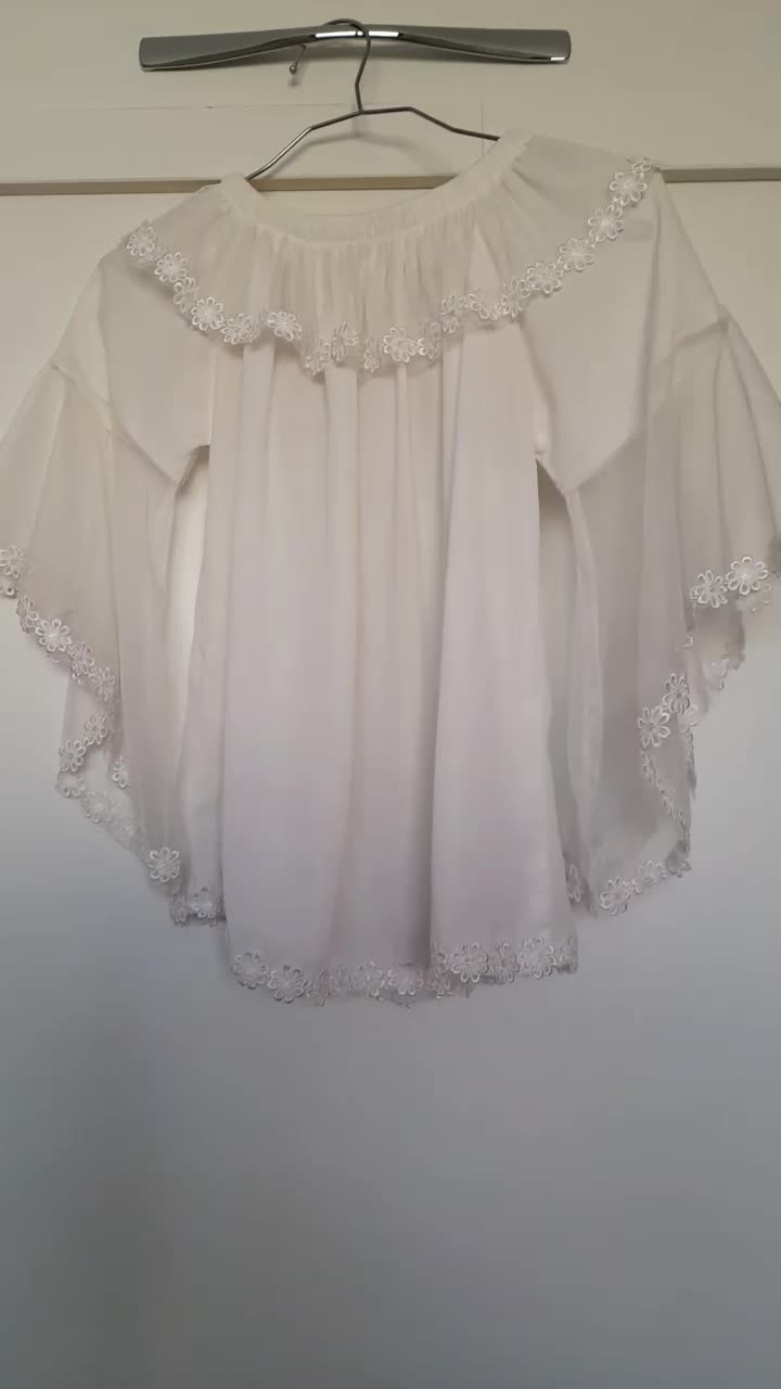 لباس دخترانه|کفش و لباس بچه|اصفهان, سیچان|دیوار