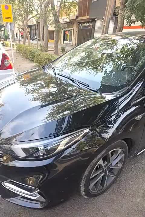 شاهین اتومات|خودرو سواری و وانت|اصفهان, پوریای ولی|دیوار