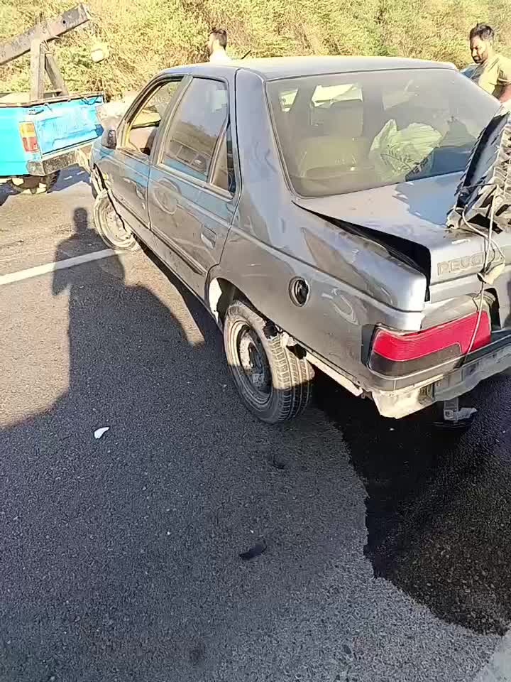 پژو 405 مدل 94 تصادفی|خودرو سواری و وانت|حمیدیه, |دیوار