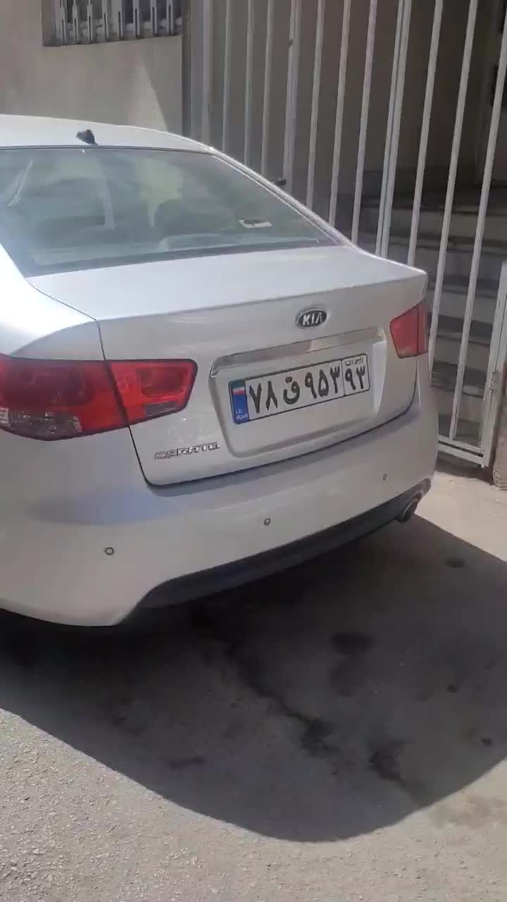 کیا سراتو ۲۰۰۰ اتوماتیک مدل۲۰۱۱ وارداتی نقره‌ای|خودرو سواری و وانت|شیراز, فرهنگ شهر|دیوار