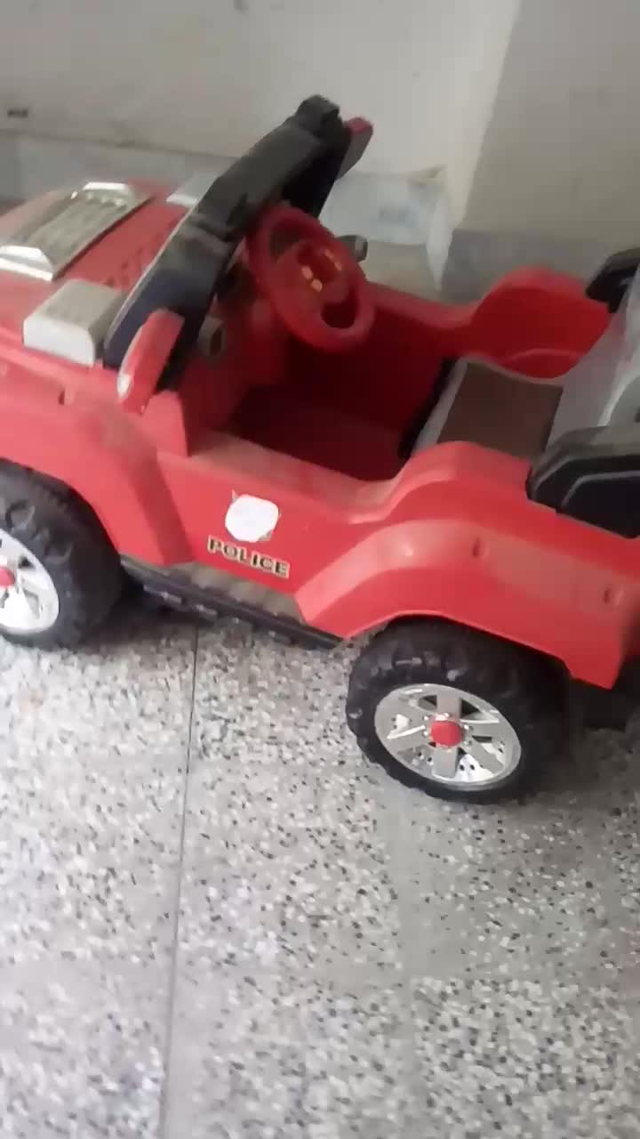 فروش ماشین شارژی با قیمت خیلی پایین|اسباببازی|بجنورد, |دیوار