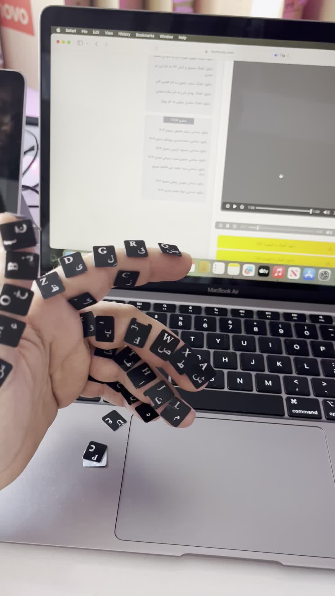 برچسب فابریک کیبرد انواع لپ تاپ و کامپیوتر|قطعات و لوازم جانبی رایانه|یزد, |دیوار