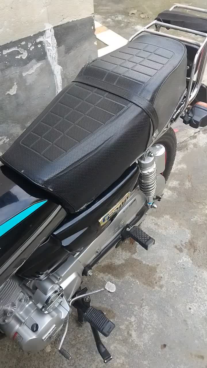 زین موتور|قطعات یدکی و لوازم جانبی|ساری, |دیوار