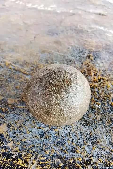 شهاب سنگ|کلکسیون اشیاء عتیقه|کاشان, شهرک خاتم الانبیا (مسکن ملی کاشان)|دیوار