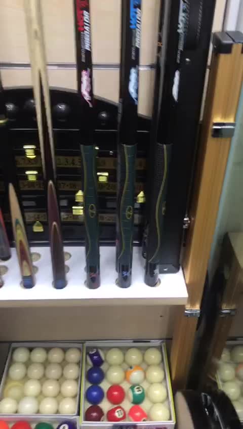 فروش تجهیزات بیلیارد|ورزشهای توپی|کرمان, |دیوار