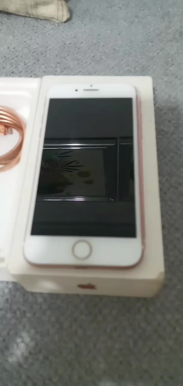 اپل iPhone 7 با حافظهٔ ۱۲۸ گیگابایت|موبایل|تهران, فدک|دیوار