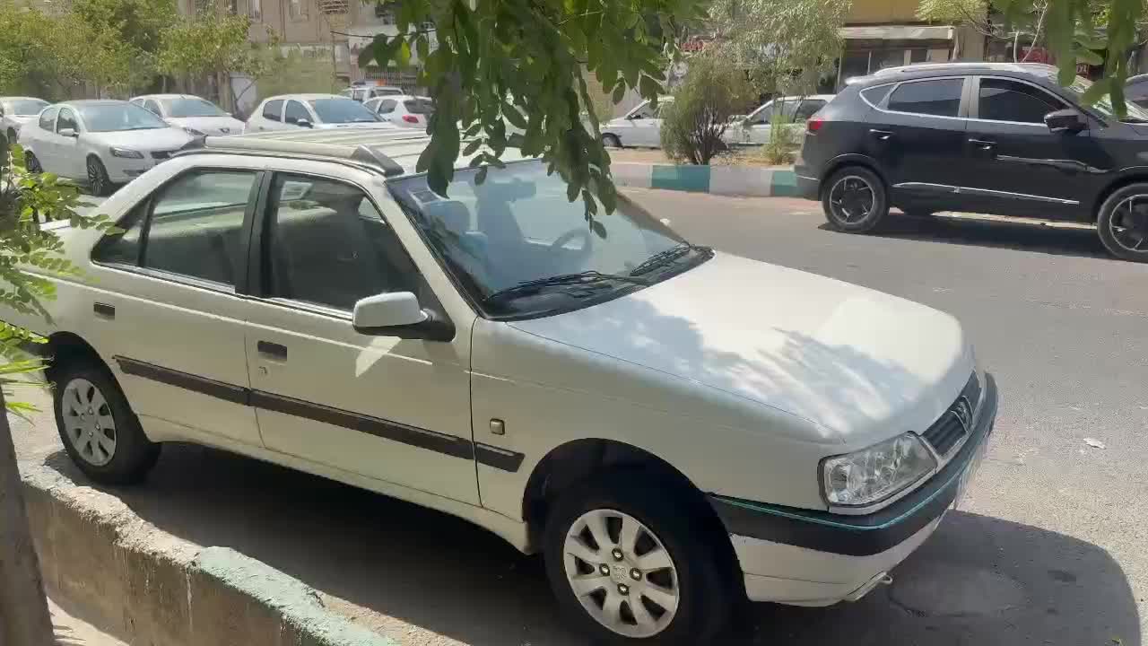 فروش خودرو پژو ۴۰۵ موتور ۱۸۰۰|خودرو سواری و وانت|تهران, علم و صنعت|دیوار