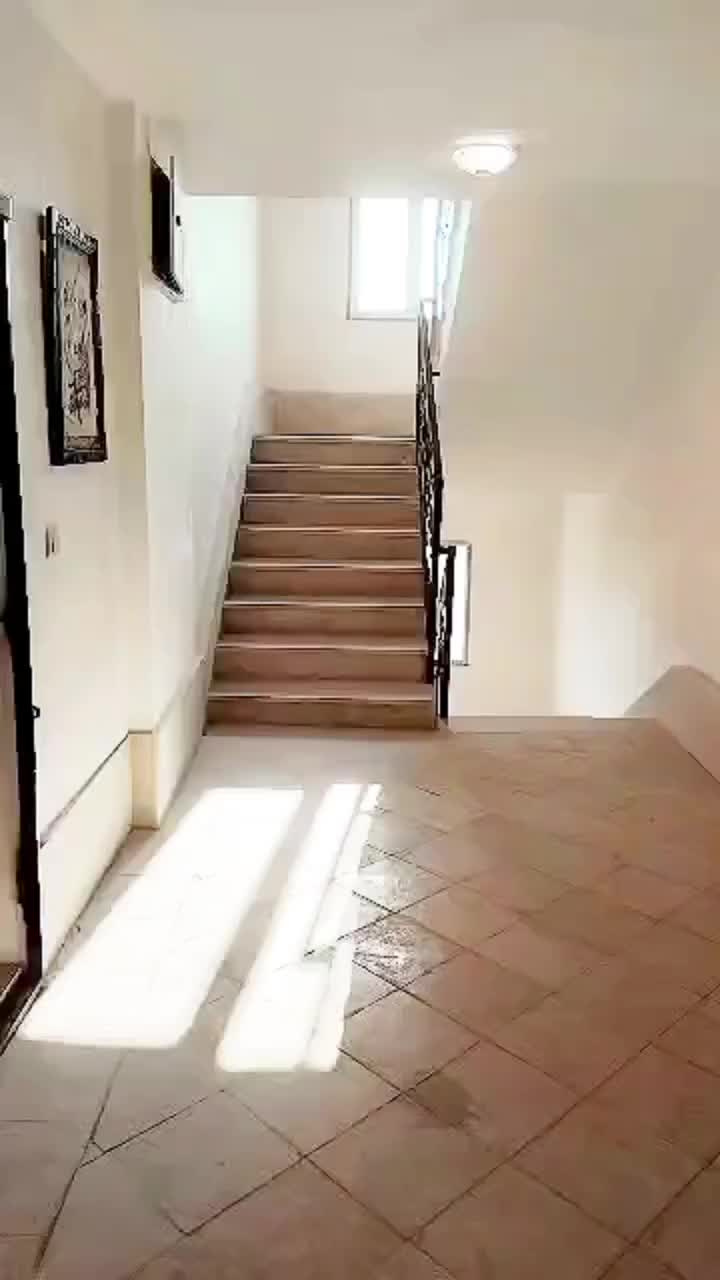 آپارتمان۹۲متر/الموتتوان/لوکس/پارکینگ/فاز۱|فروش آپارتمان|هشتگرد, فاز ۱ مهستان|دیوار