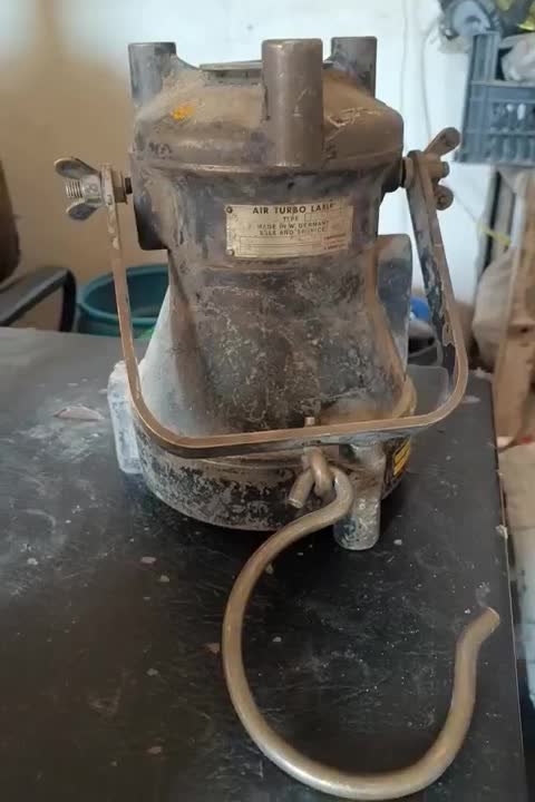 فانوس دریایی عتیقه کلکسیونی المانی وتلوزیون توشیبا|کلکسیون اشیاء عتیقه|رامند, |دیوار