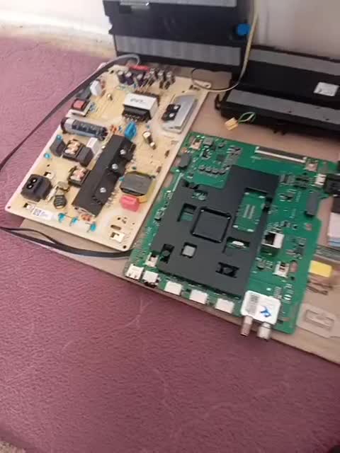 قطعات کامل تلویزیون cu7000|تلویزیون و پروژکتور|تهران, تهرانپارس غربی|دیوار