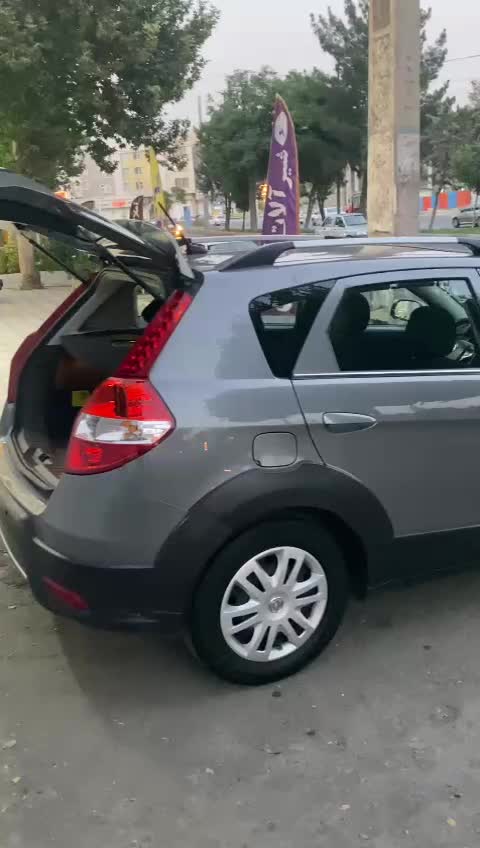 اچ سی کراس مدل ۹۷|خودرو سواری و وانت|شهریار, شهریار|دیوار