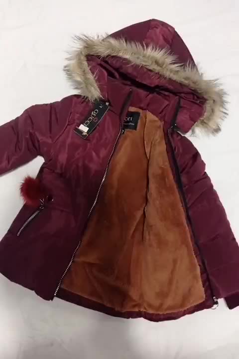 کاپشن دخترانه مناسب تا ۵تا۶سال|لباس|درمیان, |دیوار