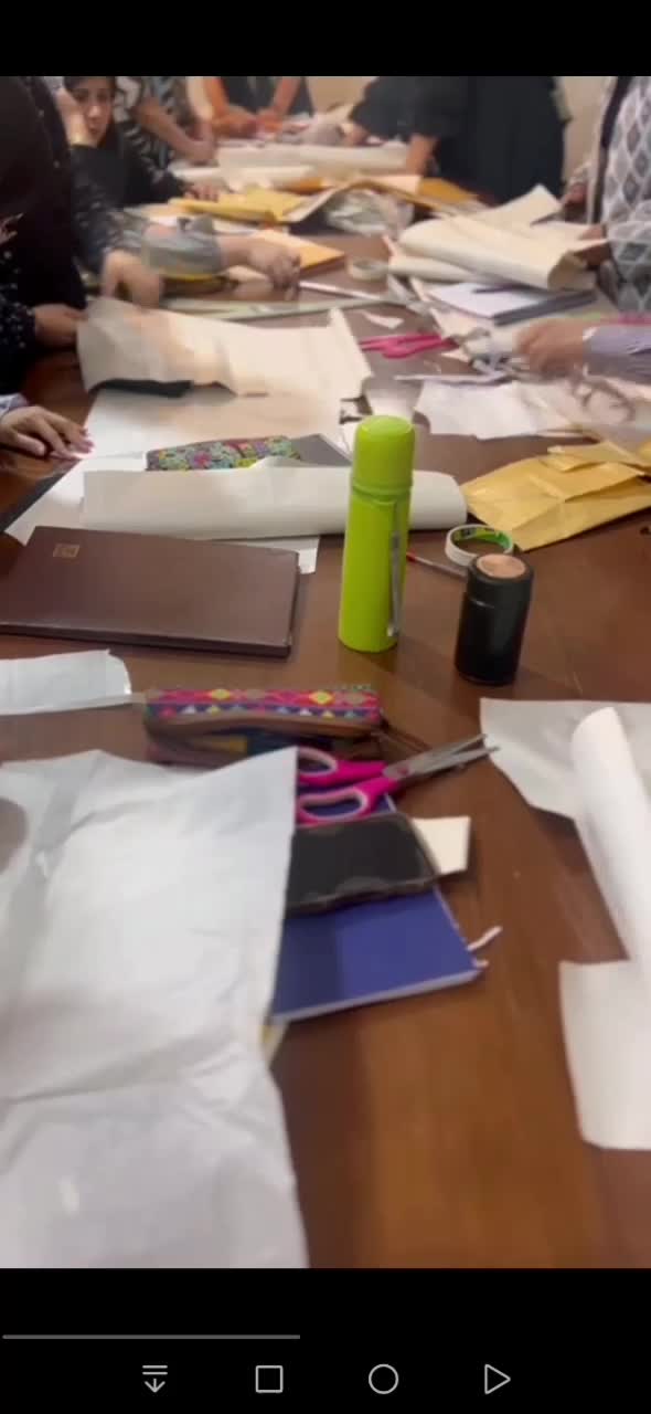 آموزشگاه خیاطی دکمه طلا ومزون دوخت دکمه طلا|خدمات آموزشی|کرمان, |دیوار