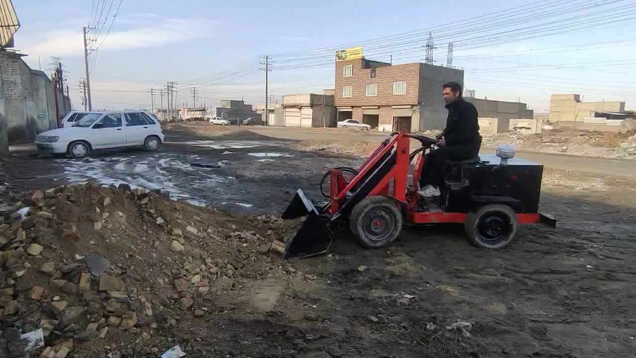 مینی لودر|ماشین‌آلات صنعتی|مشهد, سیس‌آباد|دیوار