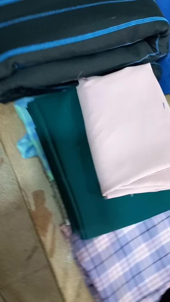 انواع پارچه با نازل ترین قیمت|عمده‌فروشی|خرم‌آباد, |دیوار