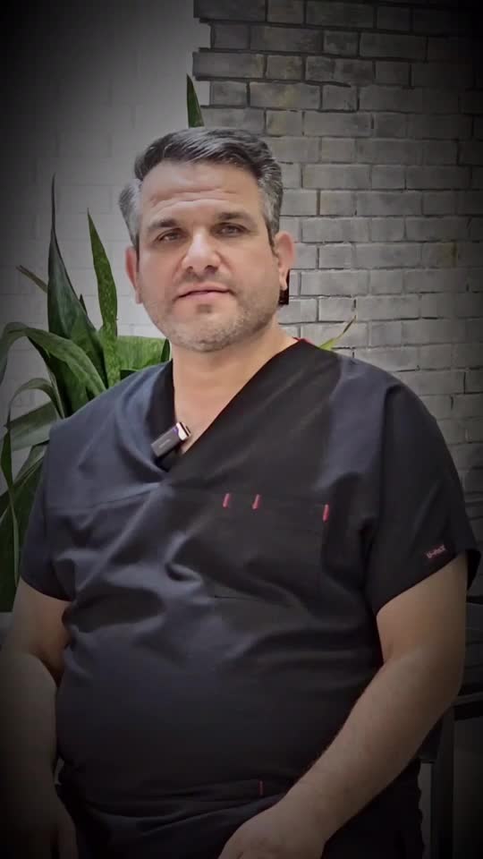 کلینیک تخصصی دندانپزشکی و ایمپلنت دکتر دانشور|خدمات آرایشگری و زیبایی|شیراز, معالی‌آباد|دیوار