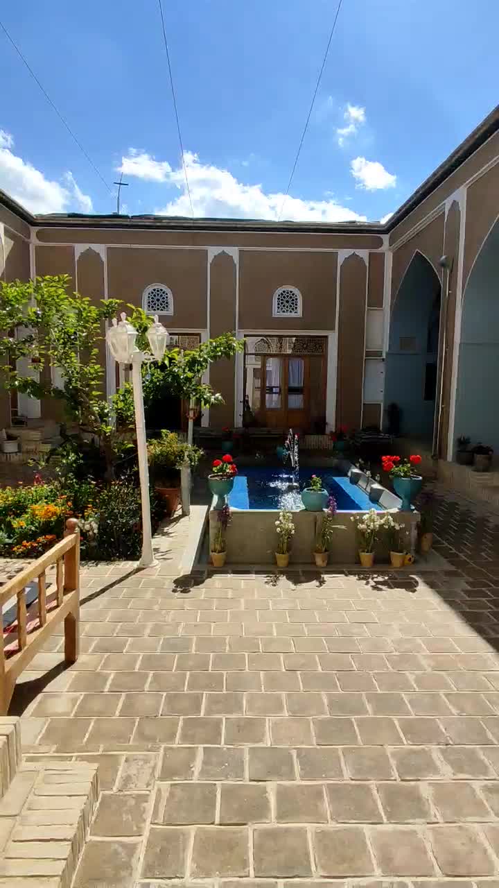 اقامتگاه بوم‌گردی (بومگردی) هتل مسافرخانه|اجارهٔ کوتاه‌مدت آپارتمان و سوئیت|خمینی‌شهر, |دیوار