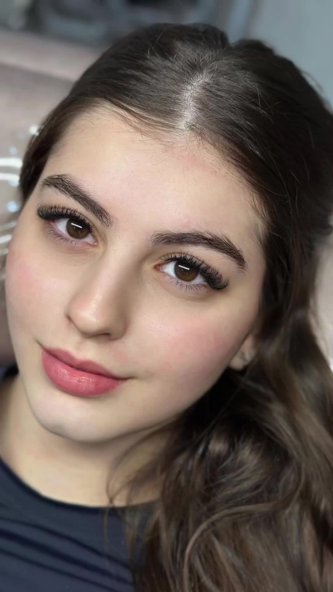 اکستنشن تخصصی مژه و لیفت مژه و ابرو|خدمات آرایشگری و زیبایی|قم, شهرک قدس|دیوار