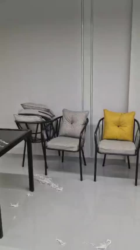 صندلی ومیز بار جزیره اپن رستورانی در خیابان کاشانی|کافی‌شاپ و رستوران|مشهد, عامل|دیوار